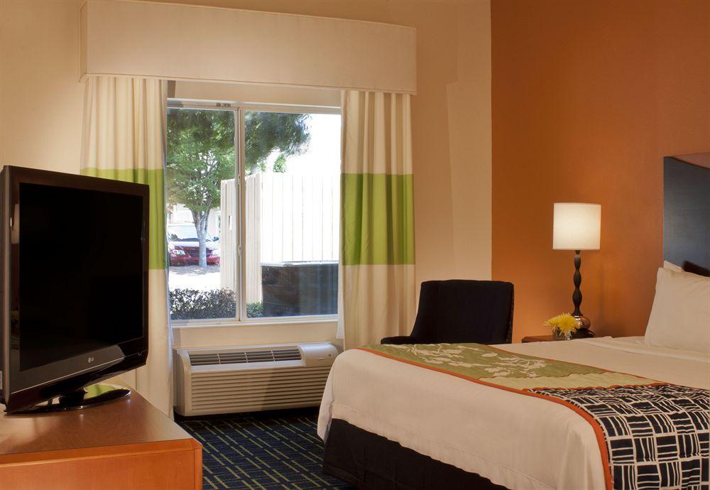 Fairfield Inn & Suites By Marriott Atlanta Kennesaw Buitenkant foto